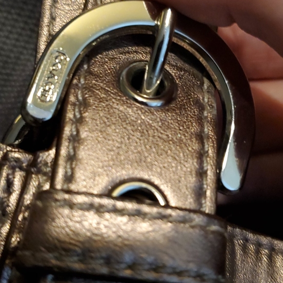 Handbag - Picture 3 of 5